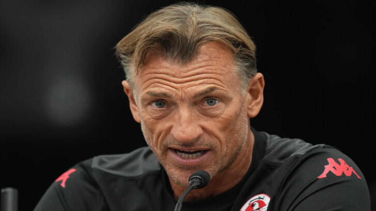 เรอนาร์คุมตูนิเซีย